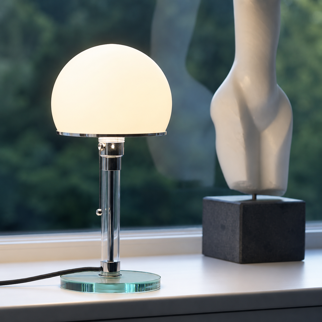 Lampe BAUHAUS n°24
